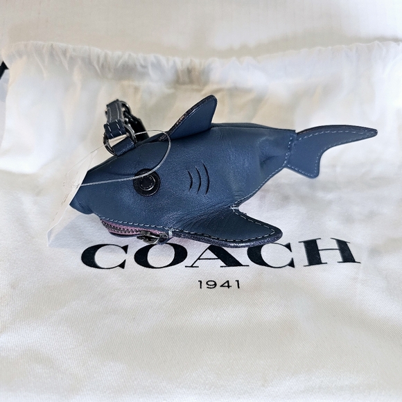 Rare NWT Coach Sharky Coin Purse - Picture 2 of 4